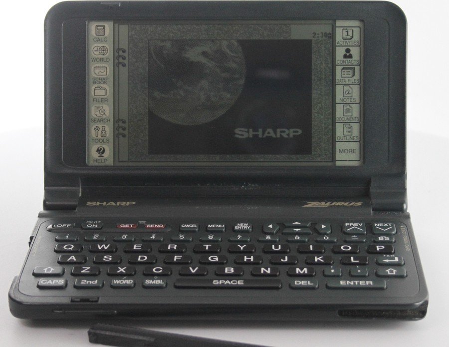 Zaurus PDA Personal Electronic Organizer (ZR-5000 AT)